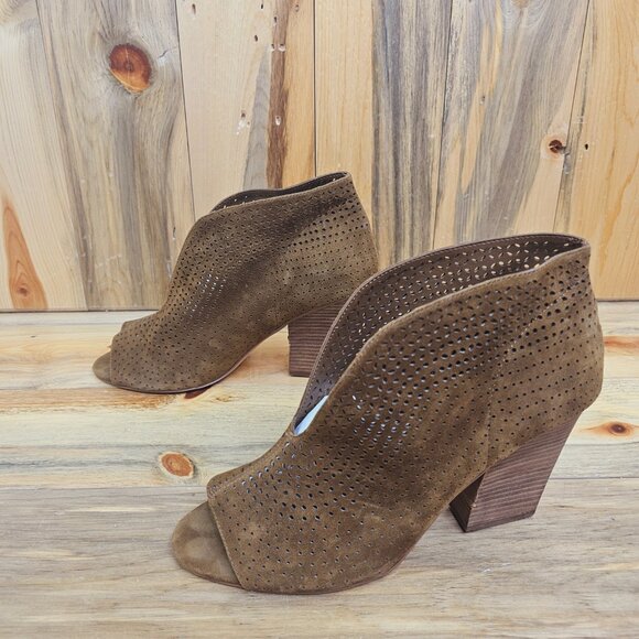 Vince Camuto Kainan Perforated Peep Toe Bootie - Picture 4 of 8
